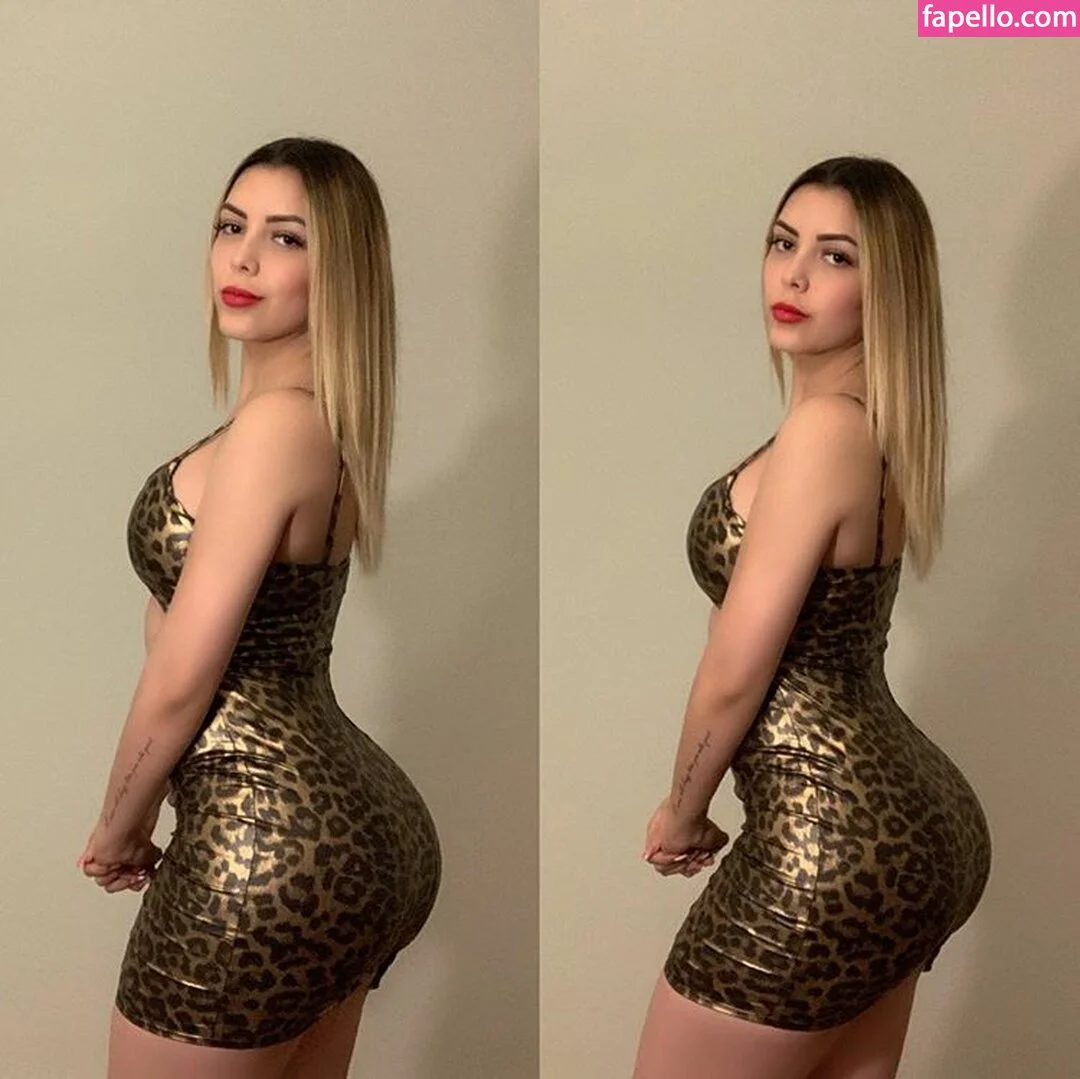 Viviane Lomelin Onlyfans Photo Gallery 