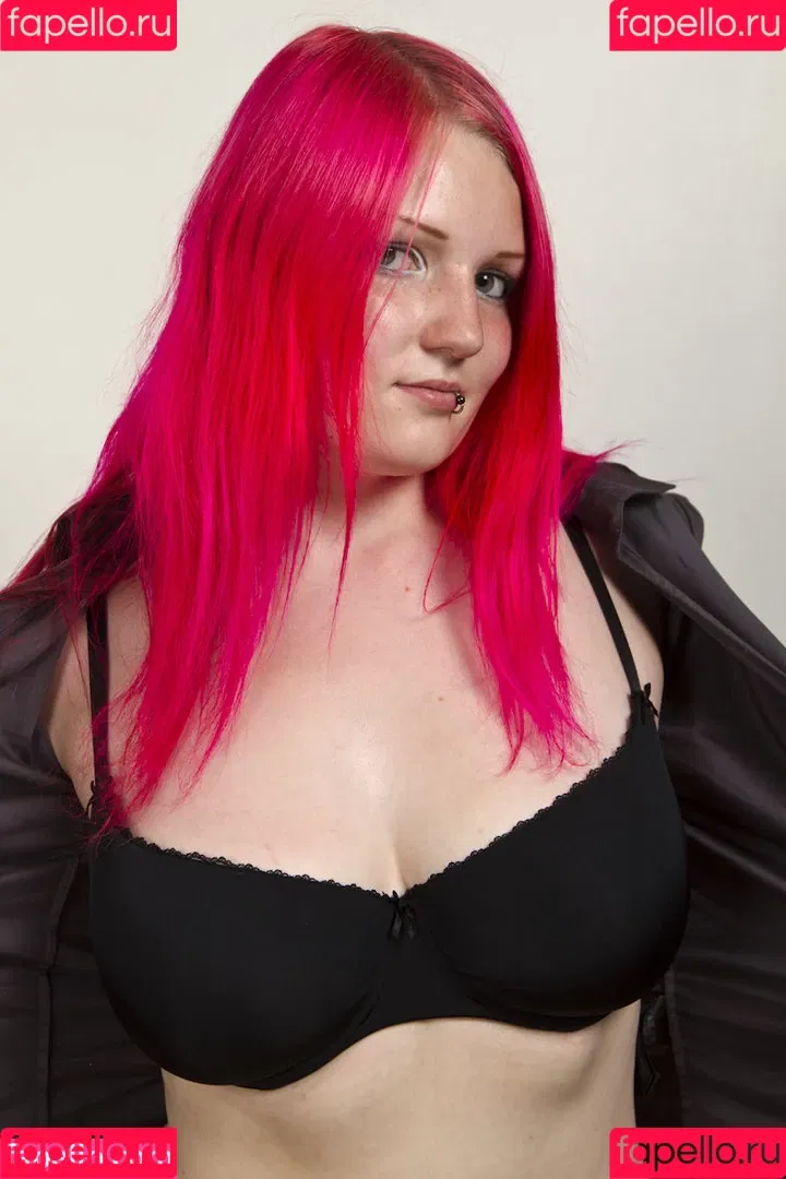 Mimi_ Onlyfans Photo Gallery 