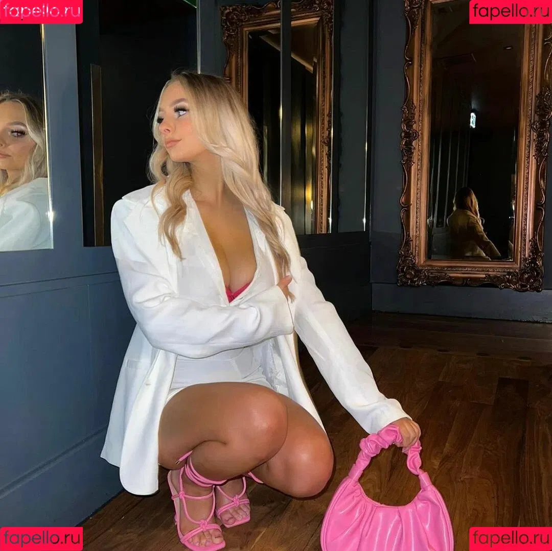 Mimi_ Onlyfans Photo Gallery 