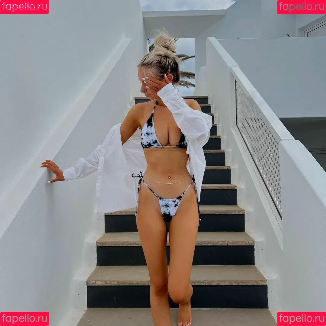 Mimi_ Onlyfans Photo Gallery 