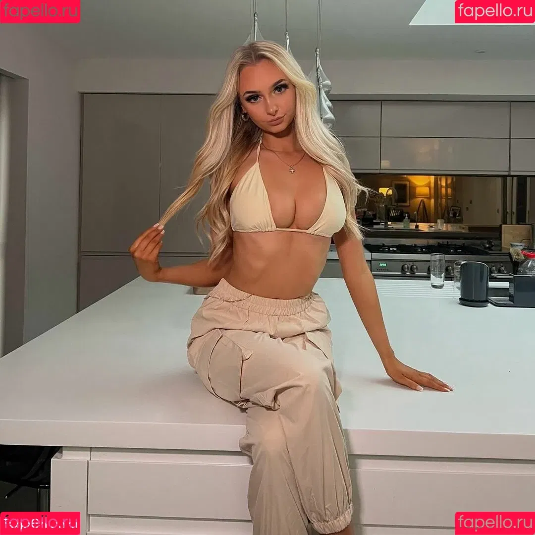 Mimi_ Onlyfans Photo Gallery 