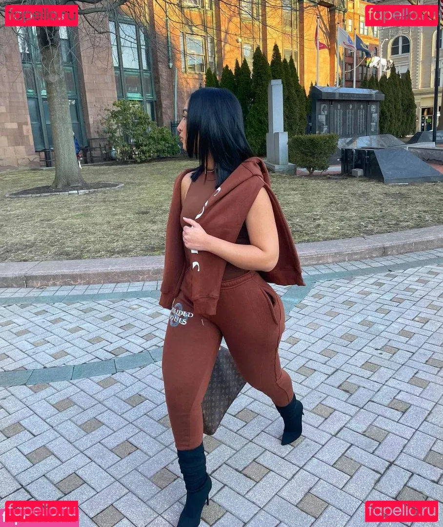 Mimi_ Onlyfans Photo Gallery 