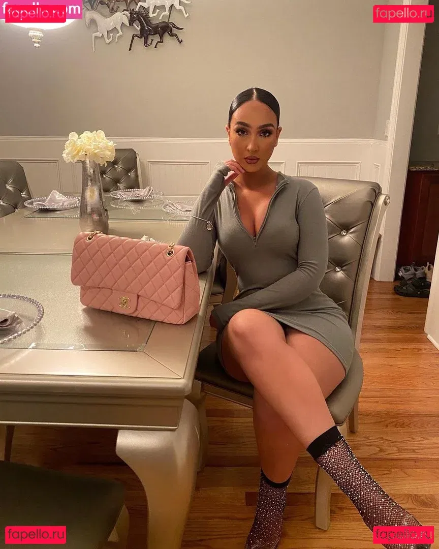 Mimi_ Onlyfans Photo Gallery 