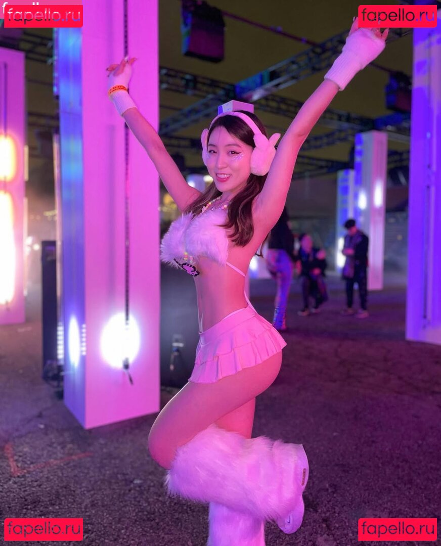 Mimiephan / Than Nhàn ói / mimiegws Onlyfans Photo Gallery 