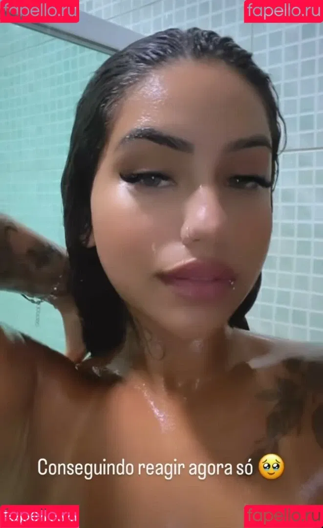 Muito Linda Onlyfans Photo Gallery 