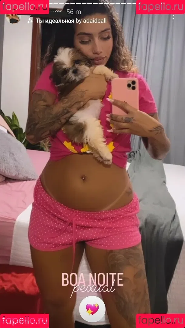Muito Linda Onlyfans Photo Gallery 