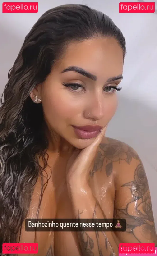 Muito Linda Onlyfans Photo Gallery 