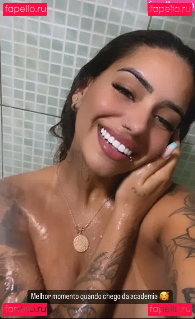 Muito Linda Onlyfans Photo Gallery 