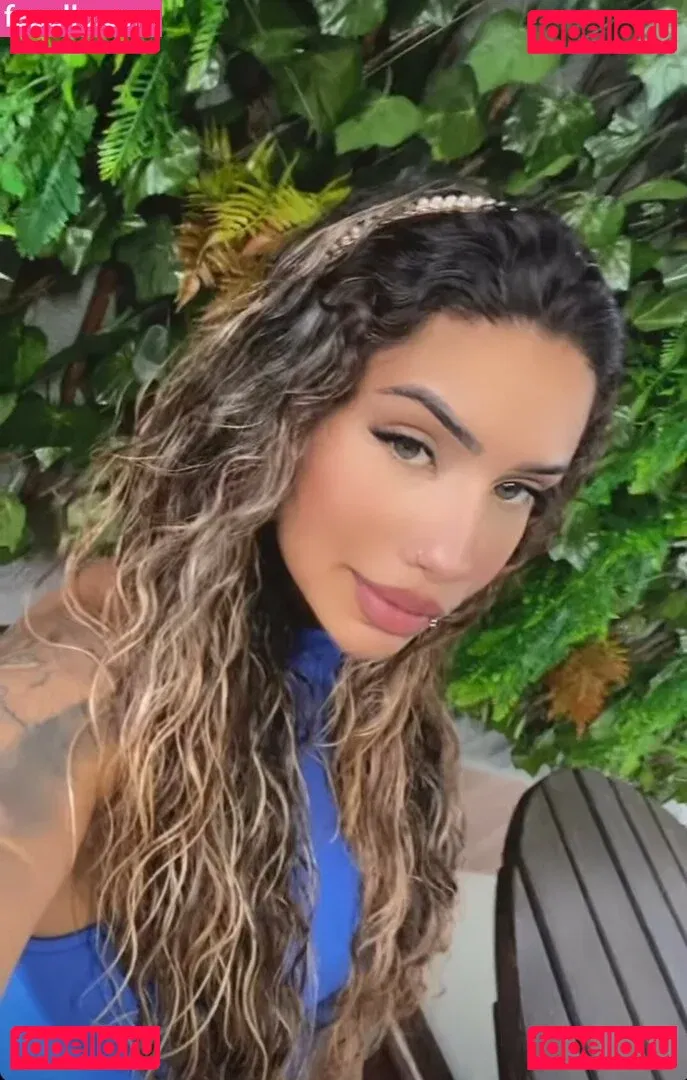 Muito Linda Onlyfans Photo Gallery 