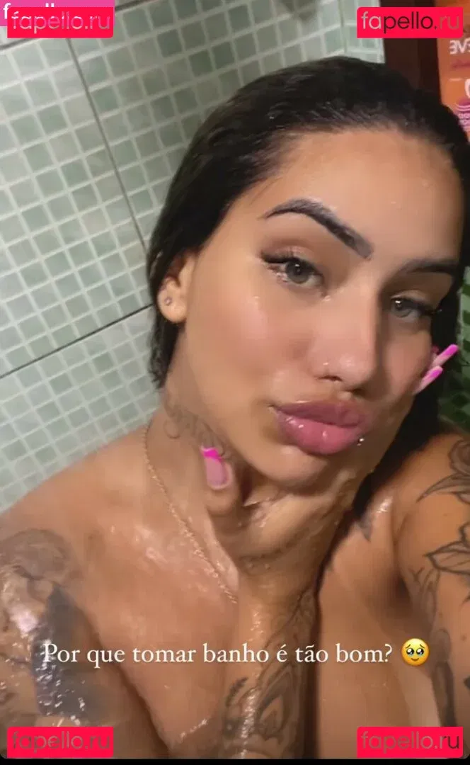 Muito Linda Onlyfans Photo Gallery 