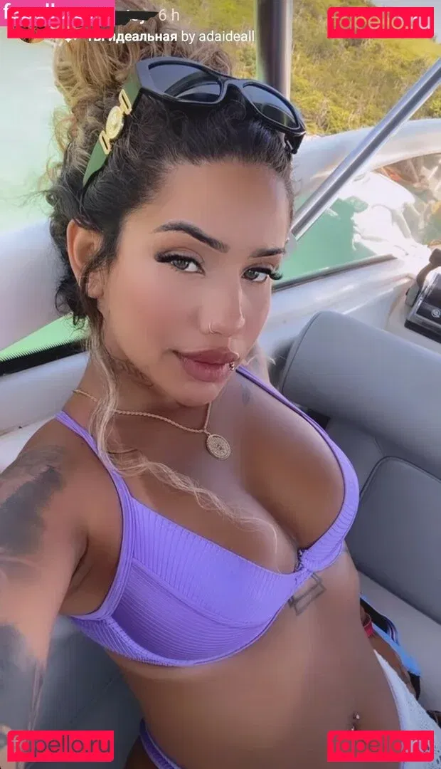 Muito Linda Onlyfans Photo Gallery 