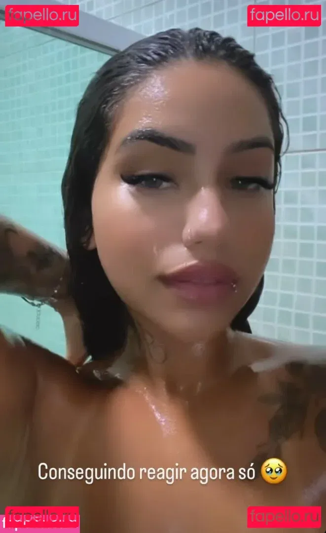 Muito Linda Onlyfans Photo Gallery 