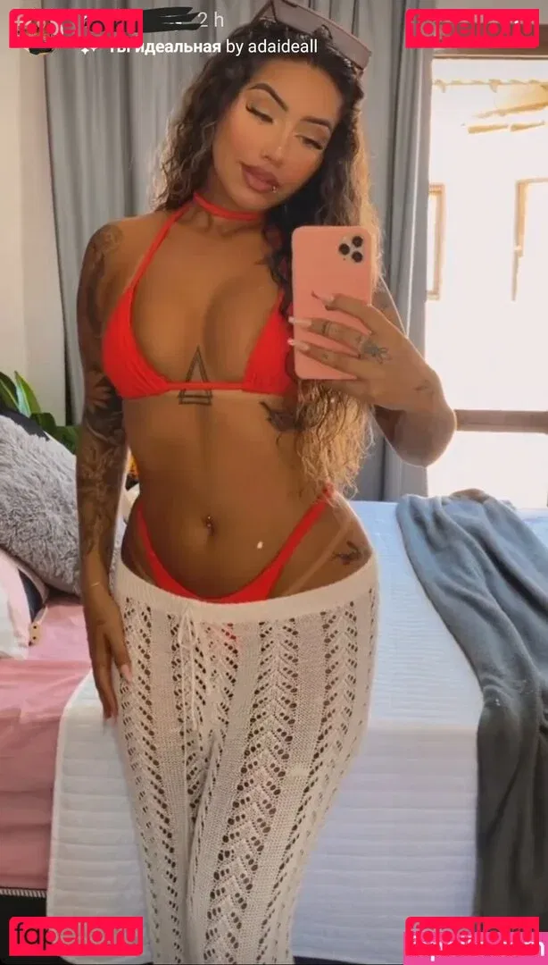 Muito Linda Onlyfans Photo Gallery 