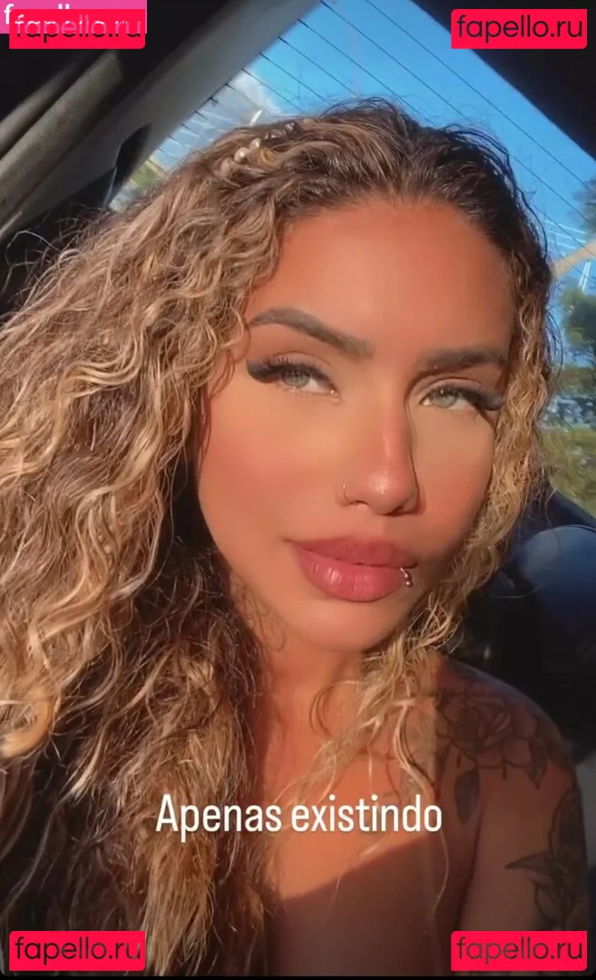 Muito Linda Onlyfans Photo Gallery 