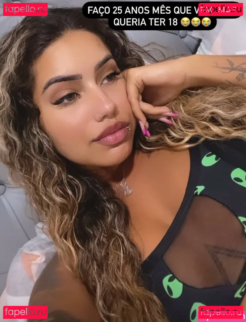 Muito Linda Onlyfans Photo Gallery 