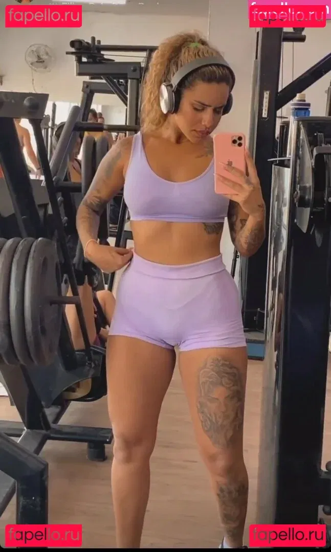 Muito Linda Onlyfans Photo Gallery 