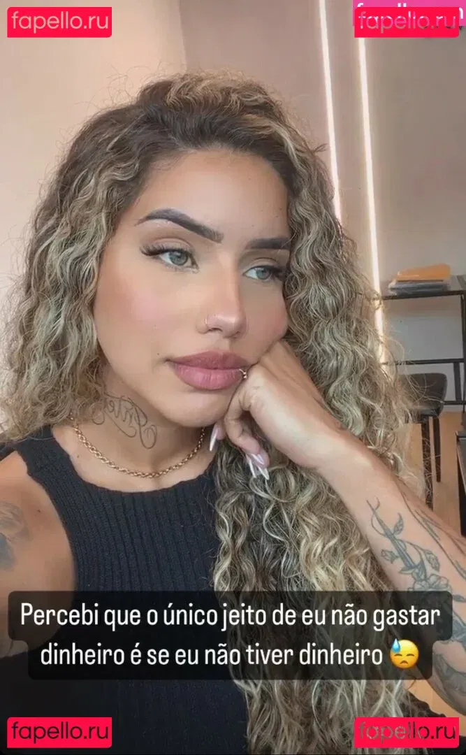 Muito Linda Onlyfans Photo Gallery 