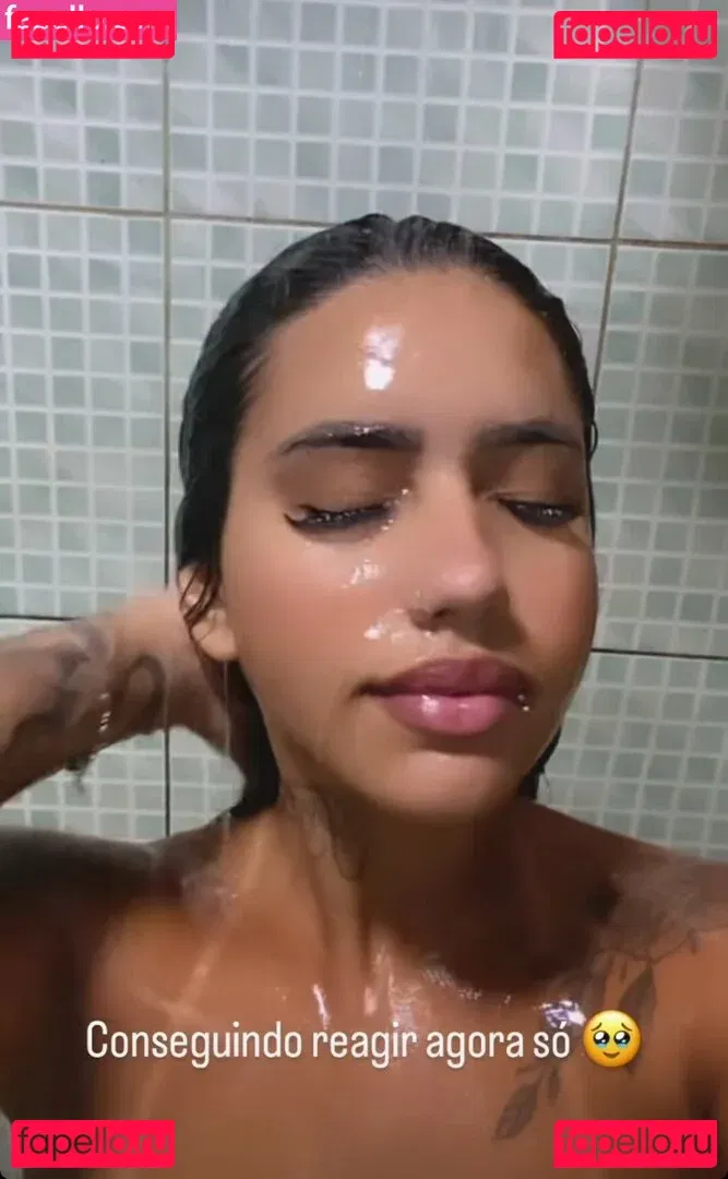 Muito Linda Onlyfans Photo Gallery 