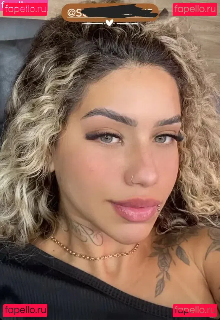 Muito Linda Onlyfans Photo Gallery 