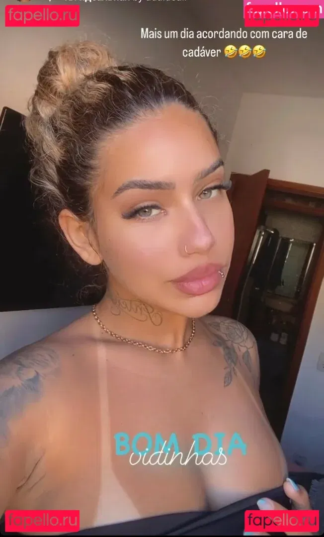 Muito Linda Onlyfans Photo Gallery 