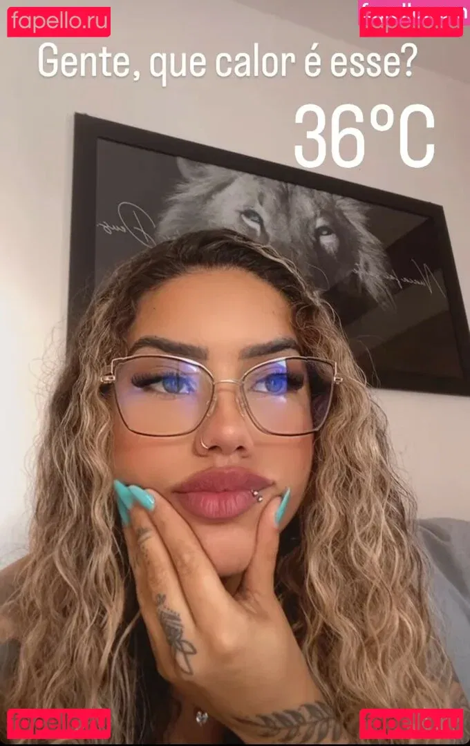 Muito Linda Onlyfans Photo Gallery 