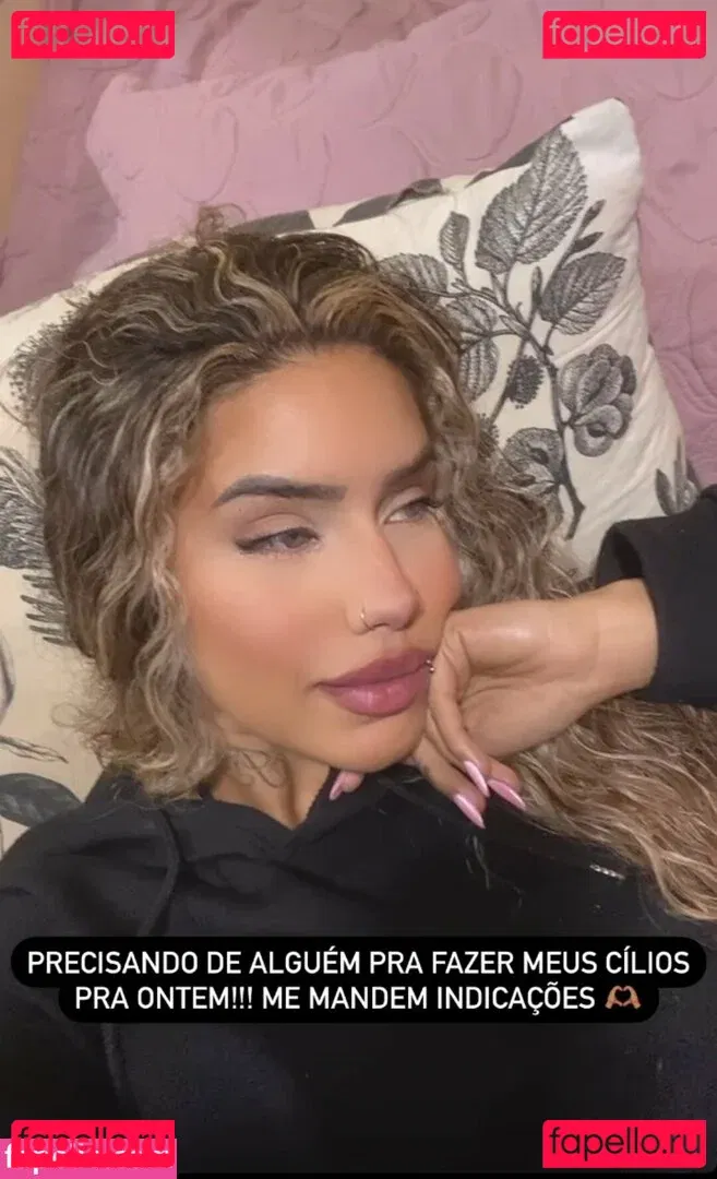 Muito Linda Onlyfans Photo Gallery 