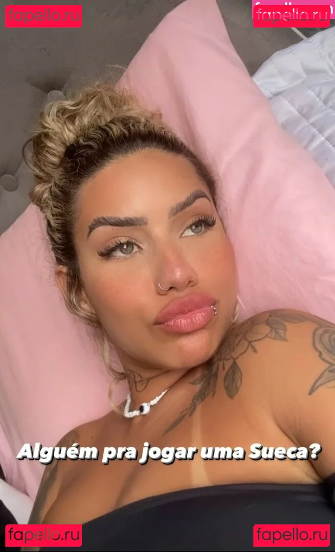 Muito Linda Onlyfans Photo Gallery 