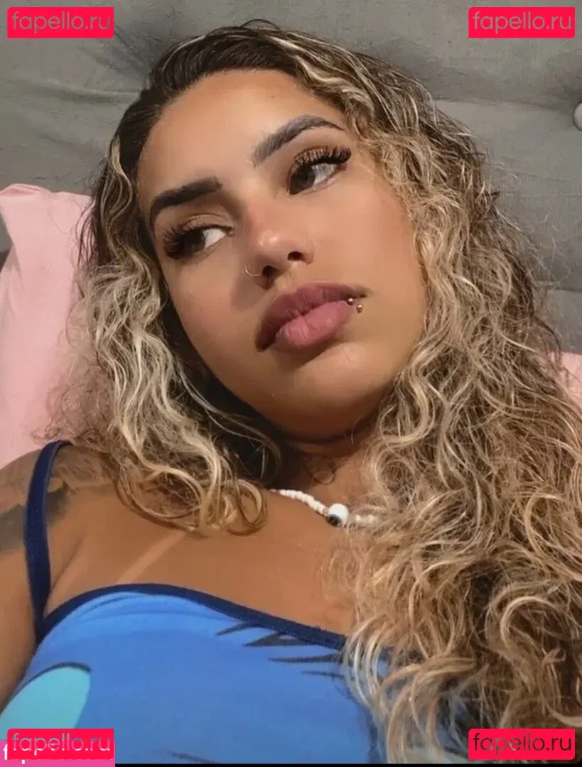 Muito Linda Onlyfans Photo Gallery 