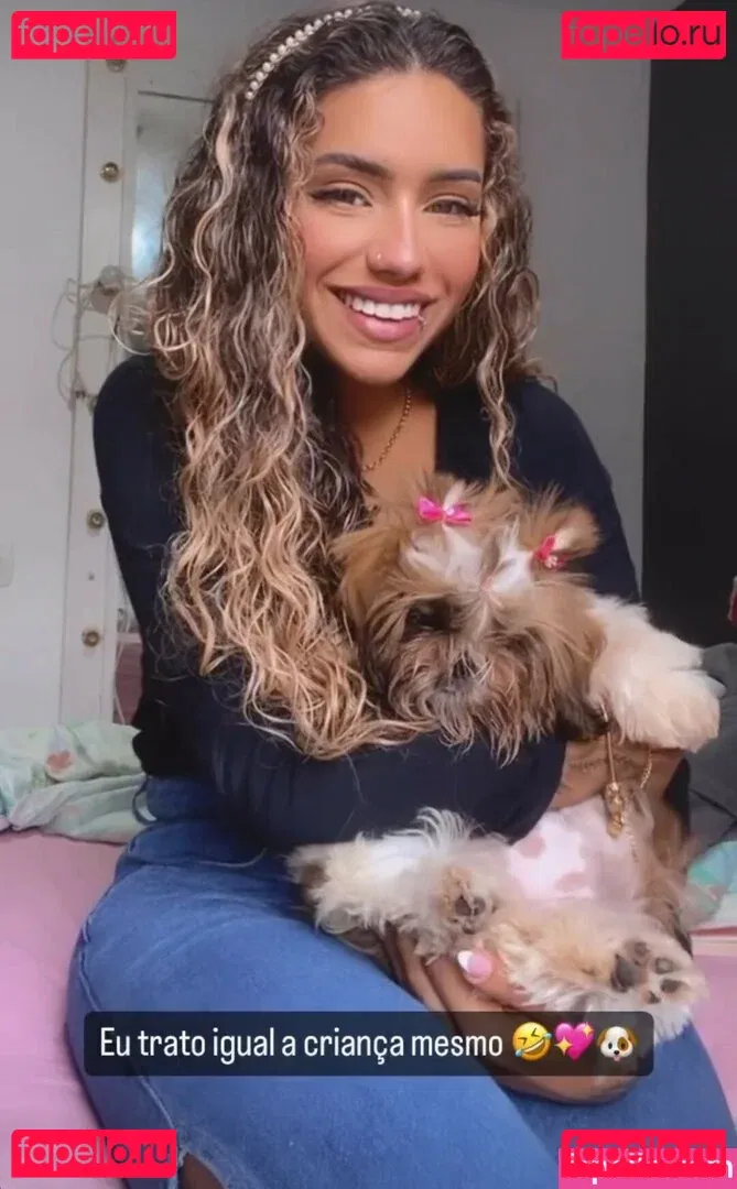 Muito Linda Onlyfans Photo Gallery 