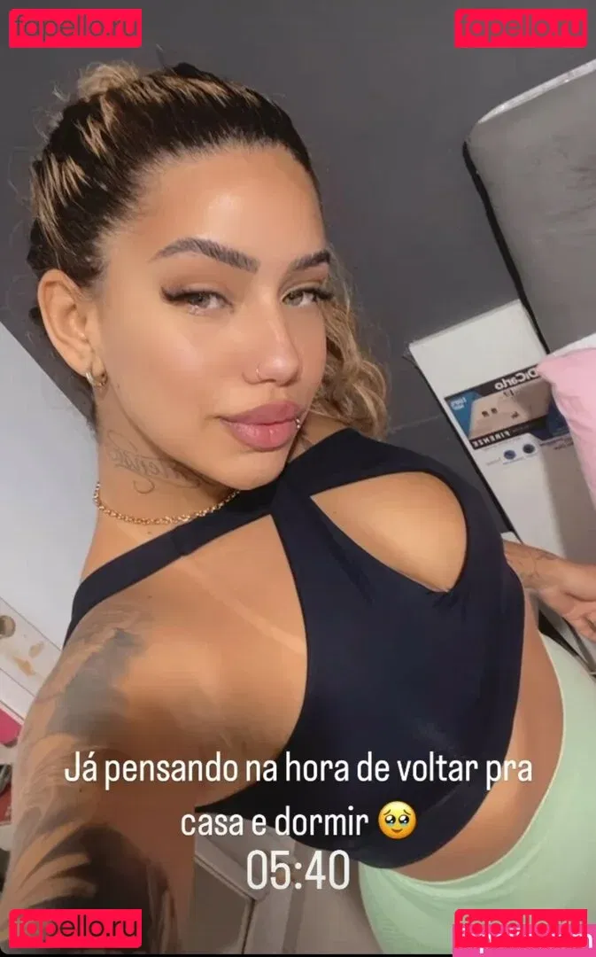 Muito Linda Onlyfans Photo Gallery 
