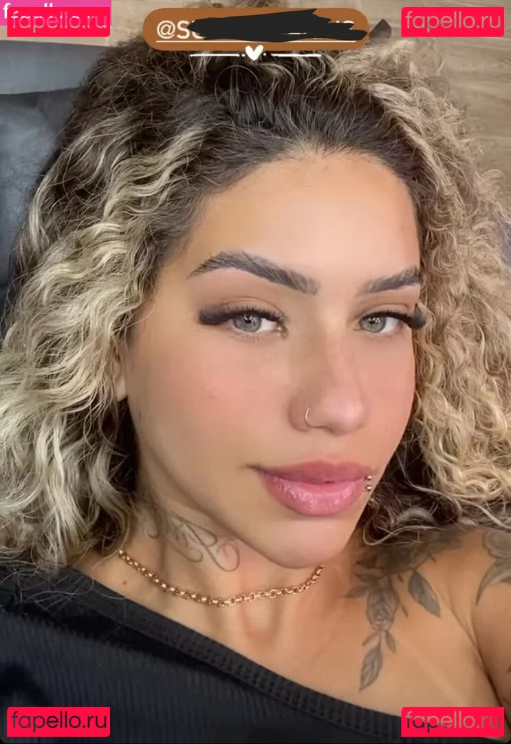 Muito Linda Onlyfans Photo Gallery 