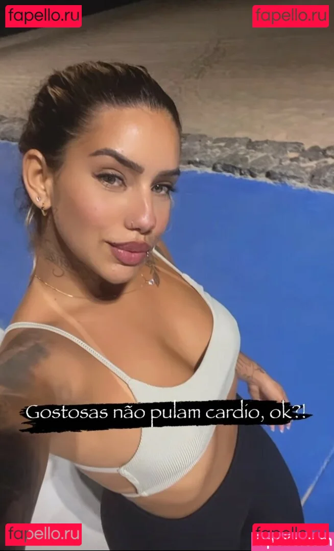 Muito Linda Onlyfans Photo Gallery 