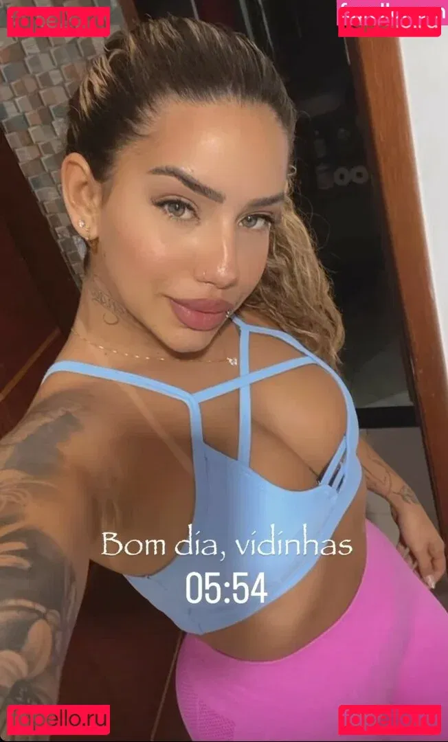 Muito Linda Onlyfans Photo Gallery 