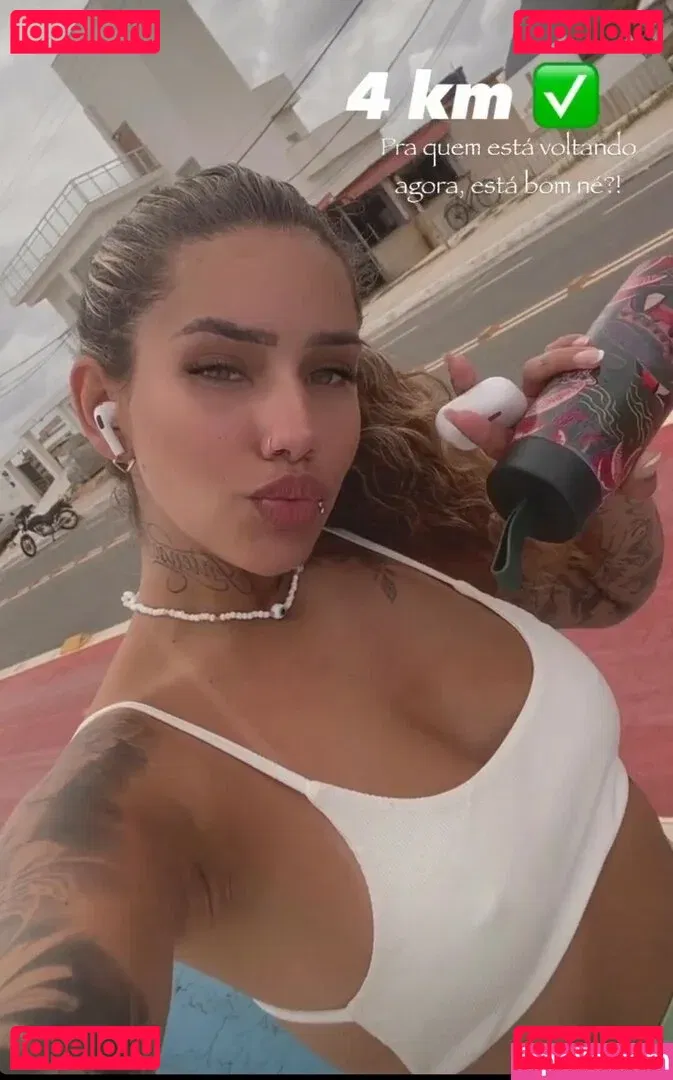 Muito Linda Onlyfans Photo Gallery 