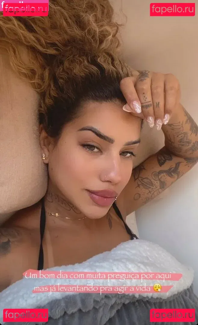 Muito Linda Onlyfans Photo Gallery 