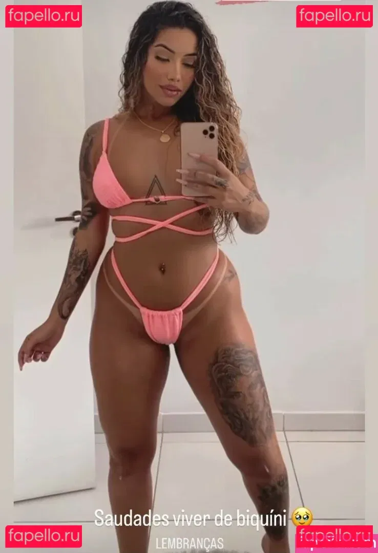 Muito Linda Onlyfans Photo Gallery 