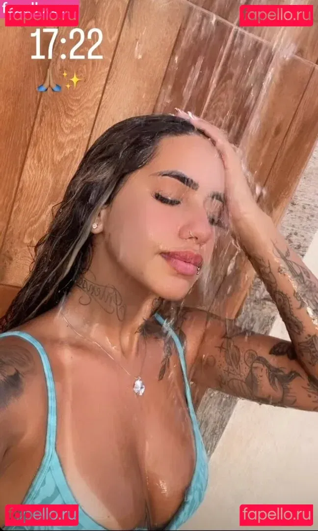 Muito Linda Onlyfans Photo Gallery 