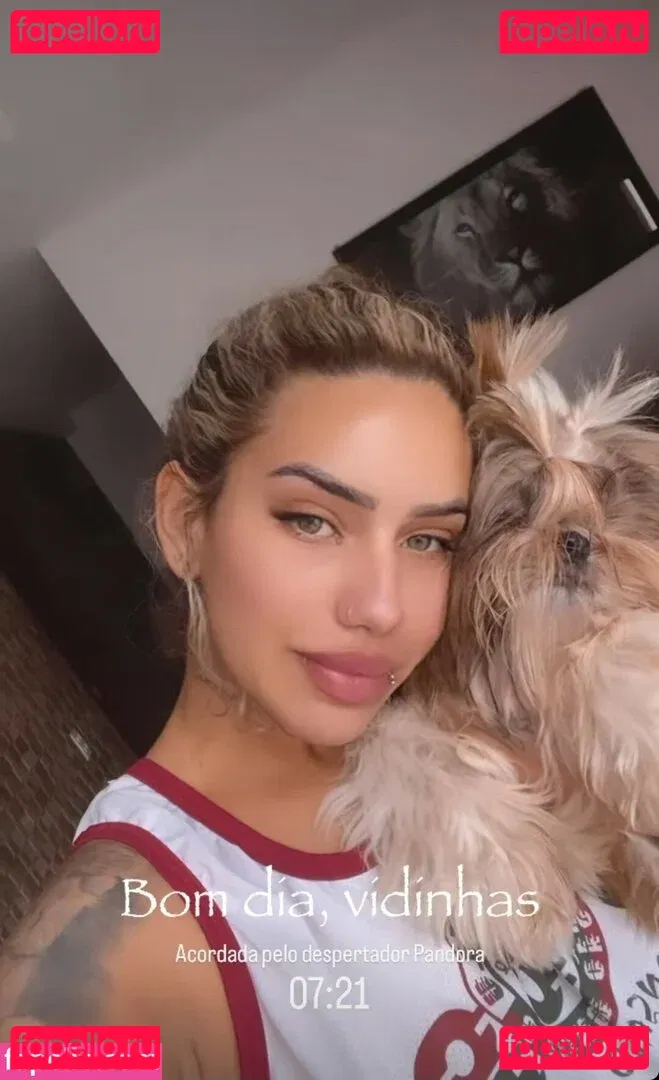 Muito Linda Onlyfans Photo Gallery 