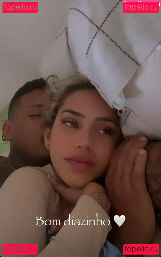 Muito Linda Onlyfans Photo Gallery 