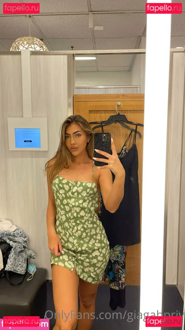 giagabpriv Onlyfans Photo Gallery 