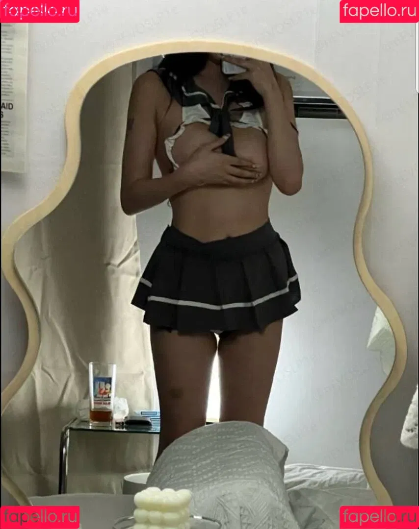 Sejinming Onlyfans Photo Gallery 