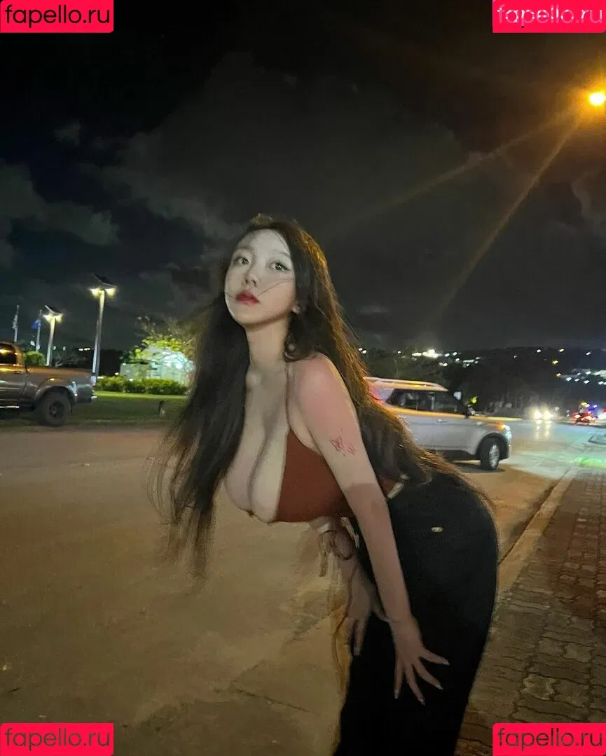 Sejinming Onlyfans Photo Gallery 