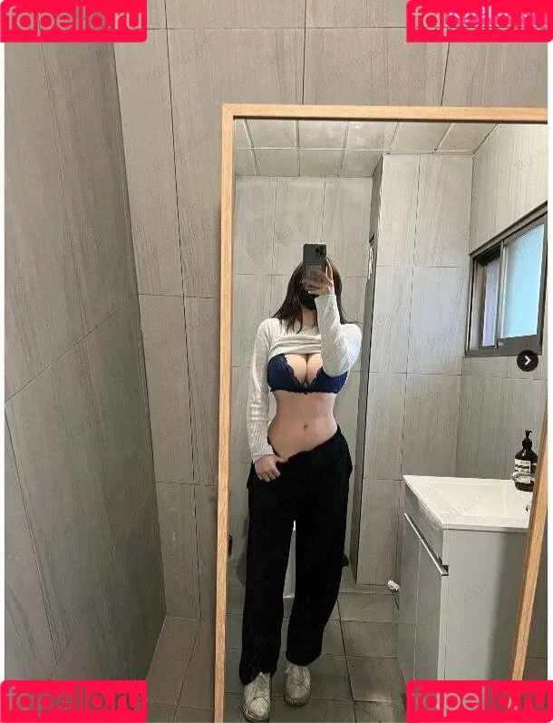 Sejinming Onlyfans Photo Gallery 