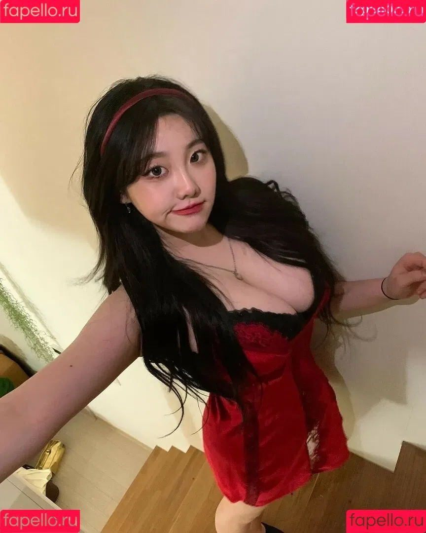 Sejinming Onlyfans Photo Gallery 