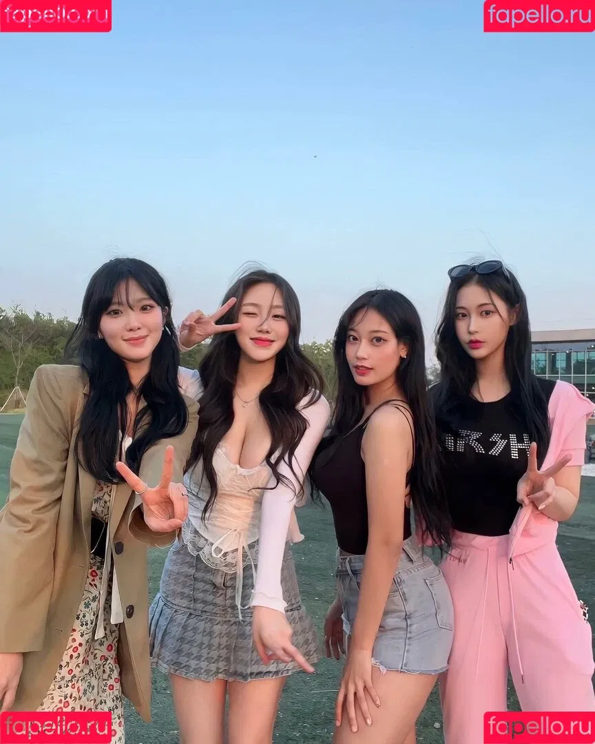 Sejinming Onlyfans Photo Gallery 