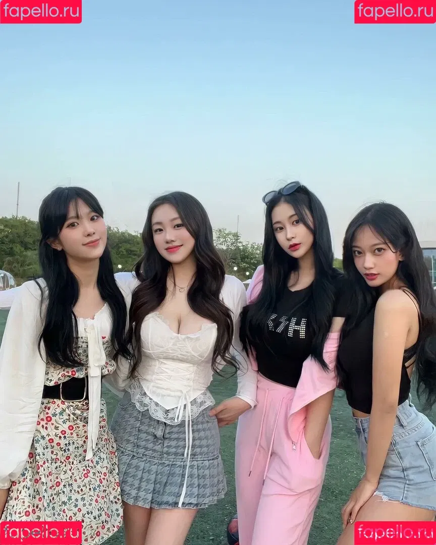 Sejinming Onlyfans Photo Gallery 