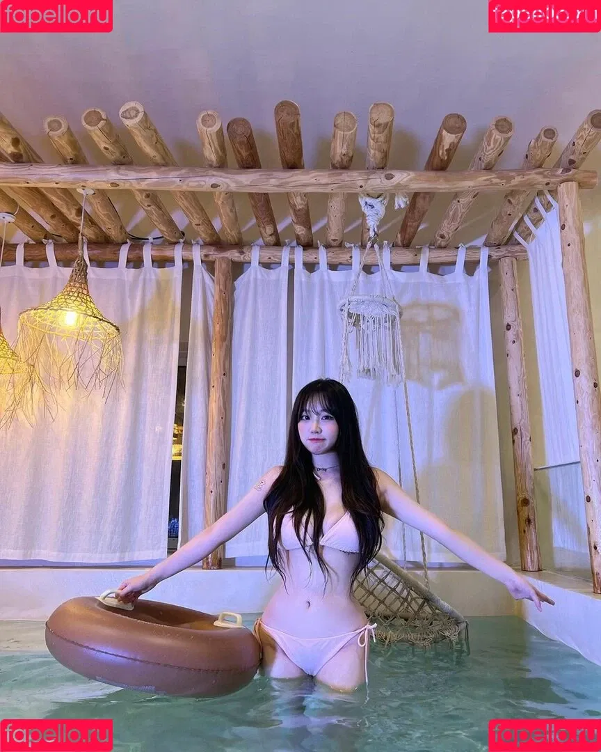 Sejinming Onlyfans Photo Gallery 