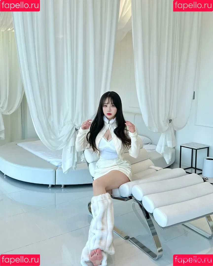 Sejinming Onlyfans Photo Gallery 