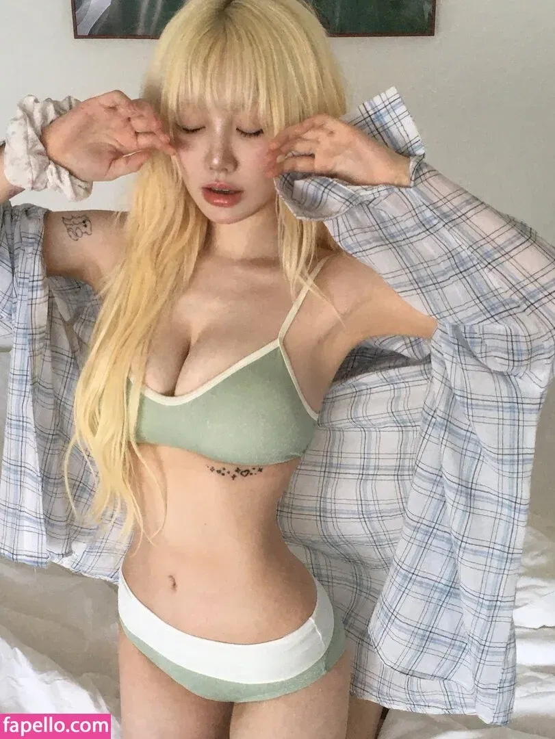 Sejinming Onlyfans Photo Gallery 