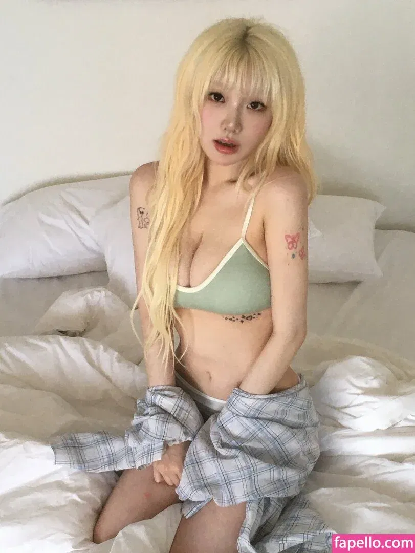 Sejinming Onlyfans Photo Gallery 